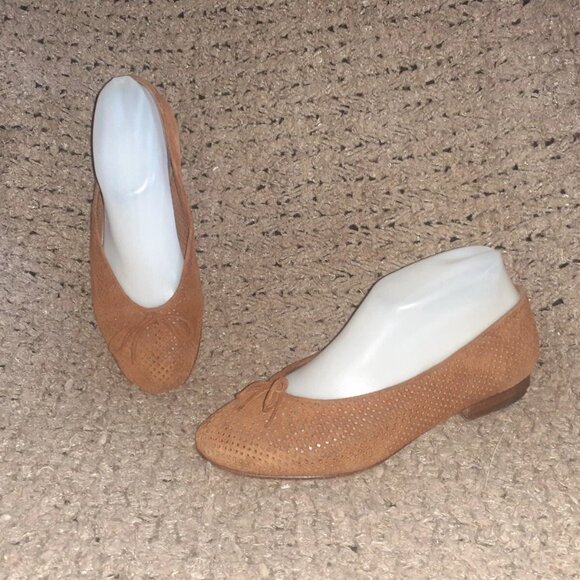 Vintage THIERRY RABOTIN-Perforated Chestnut Suede Ballet Flats-Sz 37.5-Excellent - Picture 1 of 7